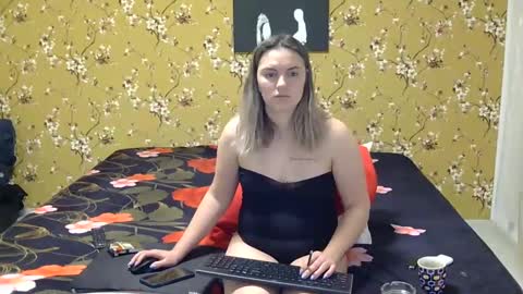 Karla online show from December 19, 5:40 am