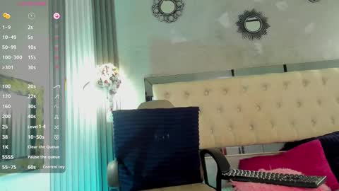 karla_ruso online show from December 18, 2:44 pm