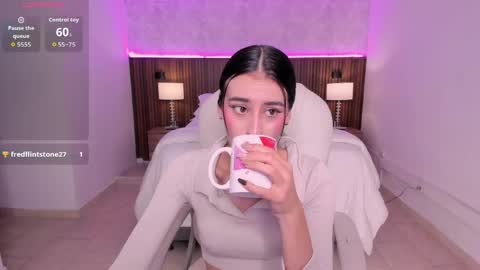 Karlaa  online show from May 21, 11:08 am