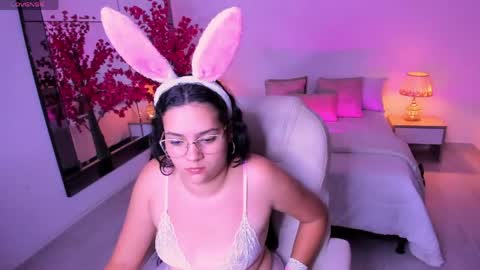 Karli online show from April 30, 7:52 pm
