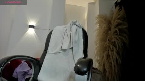 KARLYE online show from July 5, 1:56 am