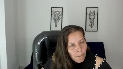 KARLYE online show from December 7, 4:53 am
