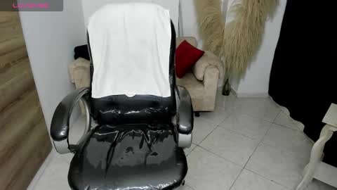 KARLYE online show from February 18, 2:21 am