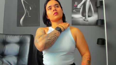   online show from May 22, 6:06 pm
