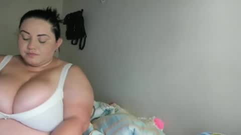 Karol online show from February 19, 7:05 pm