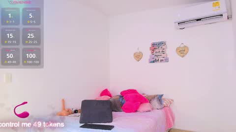 Karol Diazz online show from December 13, 6:27 pm