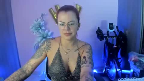 kAROL MILF   online show from December 7, 7:32 pm
