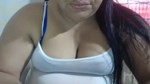 karolbb online show from December 28, 12:24 pm