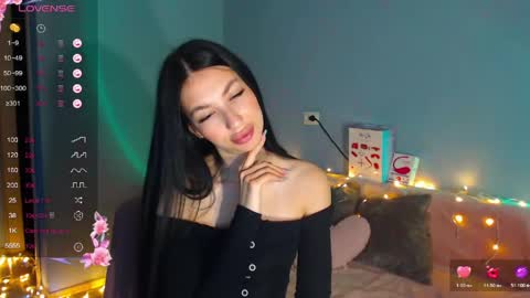Kira online show from May 15, 2:05 am