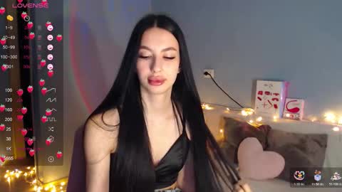 Kira online show from October 31, 2:57 am