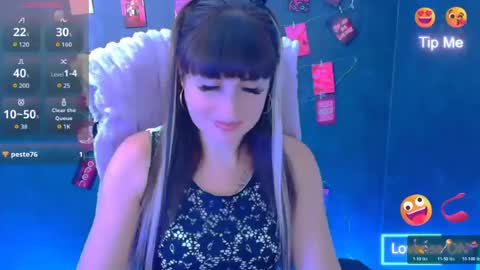 Caroline online show from July 18, 8:06 am