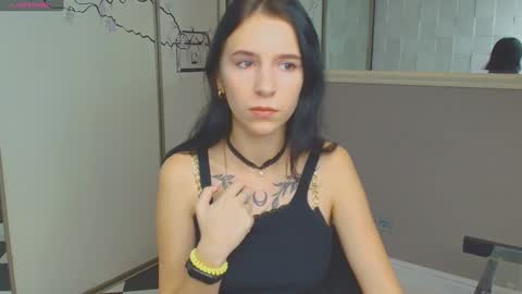 Karolina online show from December 8, 6:43 am