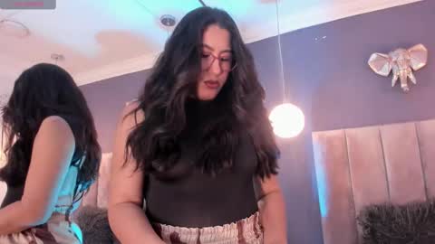 Snapshot of karoline21_ chatting on September 29, 12:32 pm Karoline online show from September 29, 12:32 pm