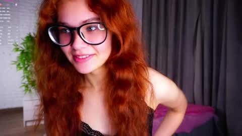 lina online show from May 16, 1:43 pm