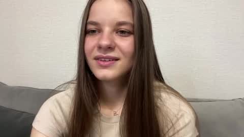 Lia online show from May 13, 4:02 pm