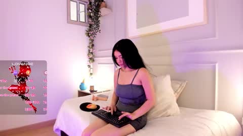 Kary  online show from November 3, 7:51 pm