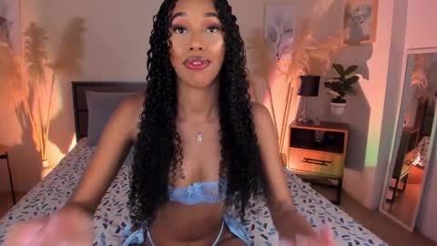 Kary Moon online show from March 25, 7:28 pm