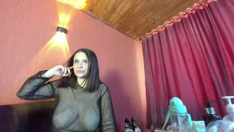 kassandra james online show from April 29, 1:25 pm