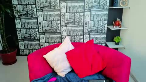 kassandra james online show from May 26, 1:21 pm