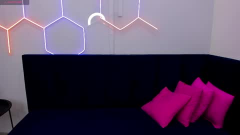 kat__cat online show from May 15, 8:50 am