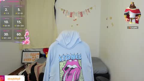 Kat       online show from October 9, 1:54 am