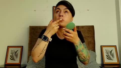 kat paradisse online show from May 22, 12:25 pm