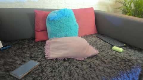 Kata online show from December 14, 2:10 pm