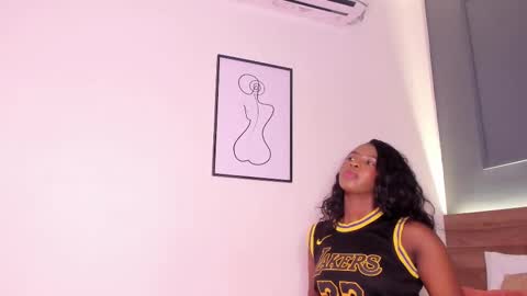 kataleya_miller_ online show from October 6, 8:24 pm