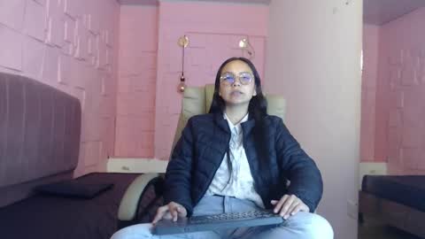 Katalina online show from March 23, 2:23 pm