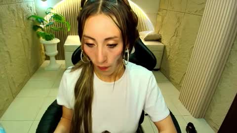 Katalina  online show from February 3, 3:26 am