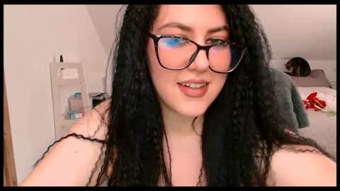 Katalleya online show from April 24, 9:45 am