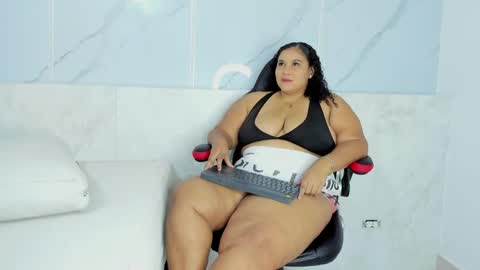 kate bould online show from April 6, 2:55 am