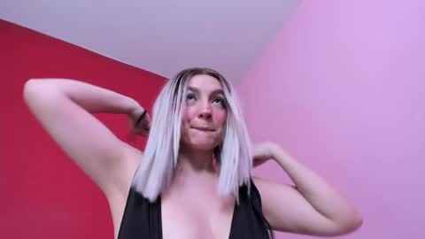Kate  online show from May 7, 11:03 am