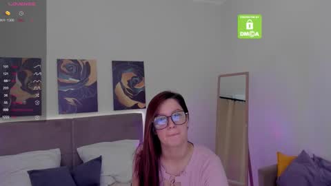 kate_lil_ online show from September 24, 3:05 am
