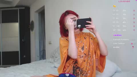 kate_mikki online show from May 11, 2:46 am