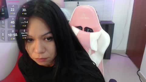 Kate  online show from December 13, 3:54 pm