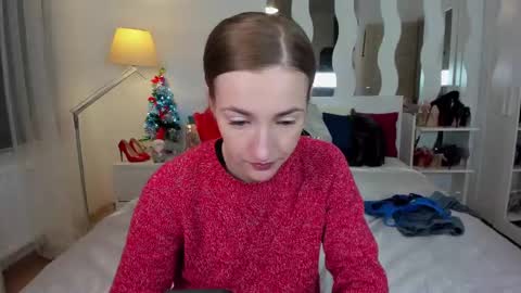 kate_redgar online show from January 17, 10:33 am