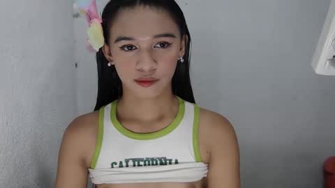 Kate online show from May 6, 2:48 am