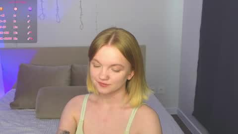 katebunnys online show from May 10, 11:12 am