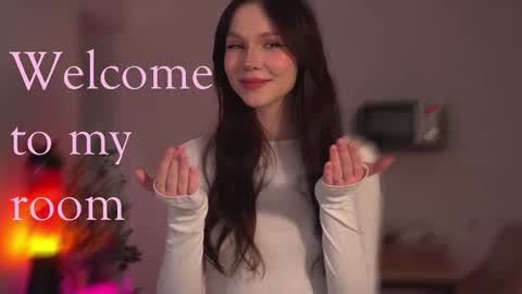 Kate online show from February 21, 9:32 am