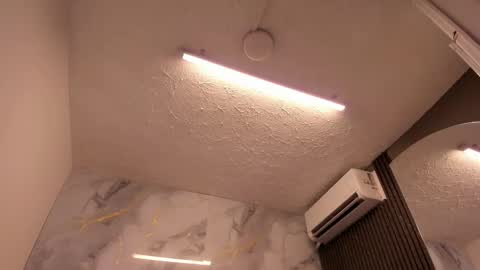 Im Katherine but call me Kate  online show from March 27, 12:39 pm