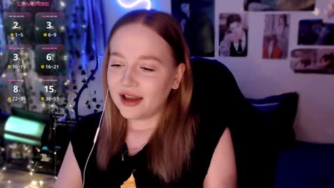 Snapshot of katerinaxvold chatting on December 5, 4:34 pm Lisa online show from December 5, 4:34 pm
