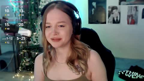 Snapshot of katerinaxvold chatting on February 6, 5:09 pm Lisa online show from February 6, 5:09 pm