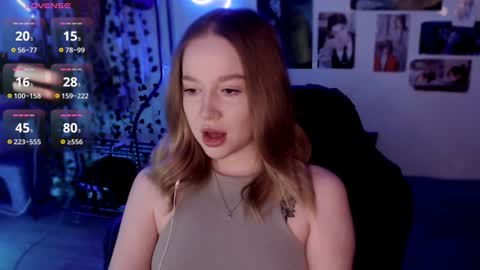 Snapshot of katerinaxvold chatting on December 7, 12:13 pm Lisa online show from December 7, 12:13 pm