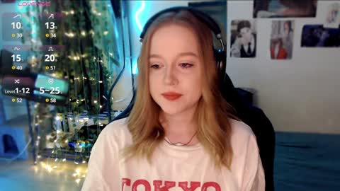 Snapshot of katerinaxvold chatting on January 15, 12:30 am Lisa online show from January 15, 12:30 am
