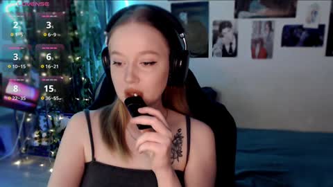 Snapshot of katerinaxvold chatting on January 11, 11:45 am Lisa online show from January 11, 11:45 am