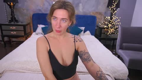 Kate online show from May 13, 5:57 am