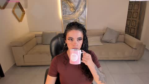 K A T E  online show from February 2, 5:53 am