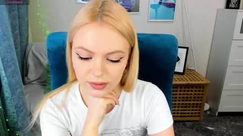 Katherine online show from May 22, 4:05 pm