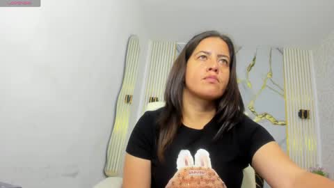 Paola online show from May 19, 12:45 pm